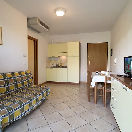 アパートホテル Pineta ミラノ・マリッティマ