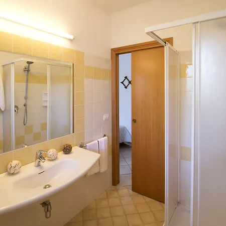 Pineta Lägenhetshotell 4*