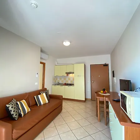 Pineta アパートホテル ミラノ・マリッティマ